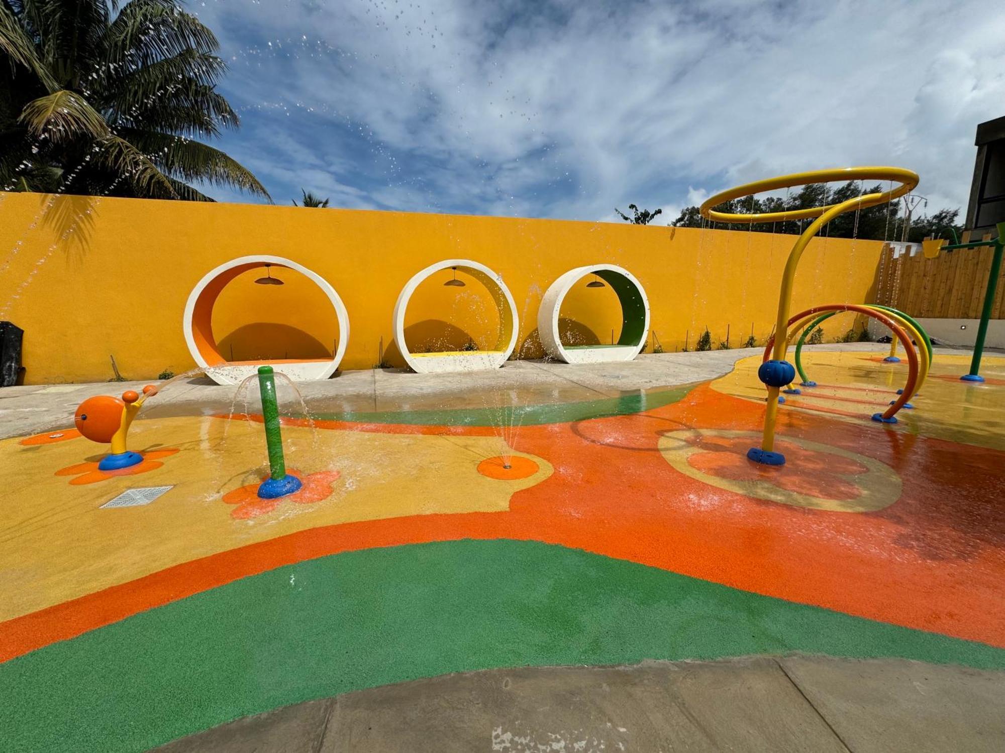 סומון Hotel Africa Queen מראה חיצוני תמונה