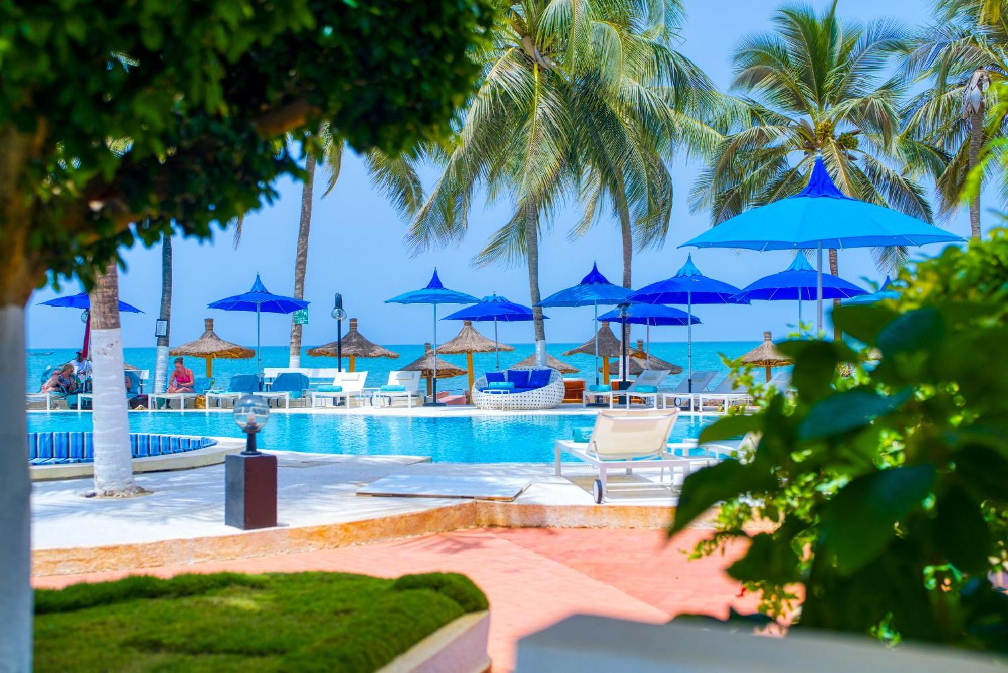 סומון Hotel Africa Queen מראה חיצוני תמונה