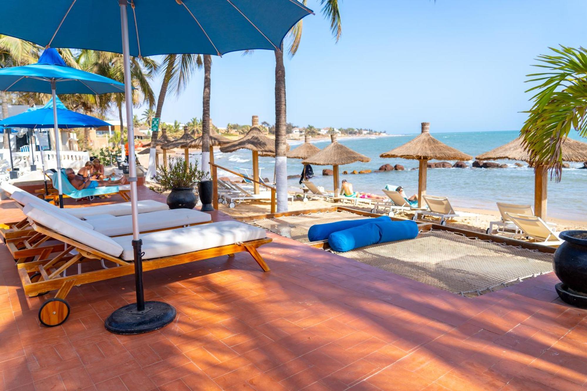 סומון Hotel Africa Queen מראה חיצוני תמונה