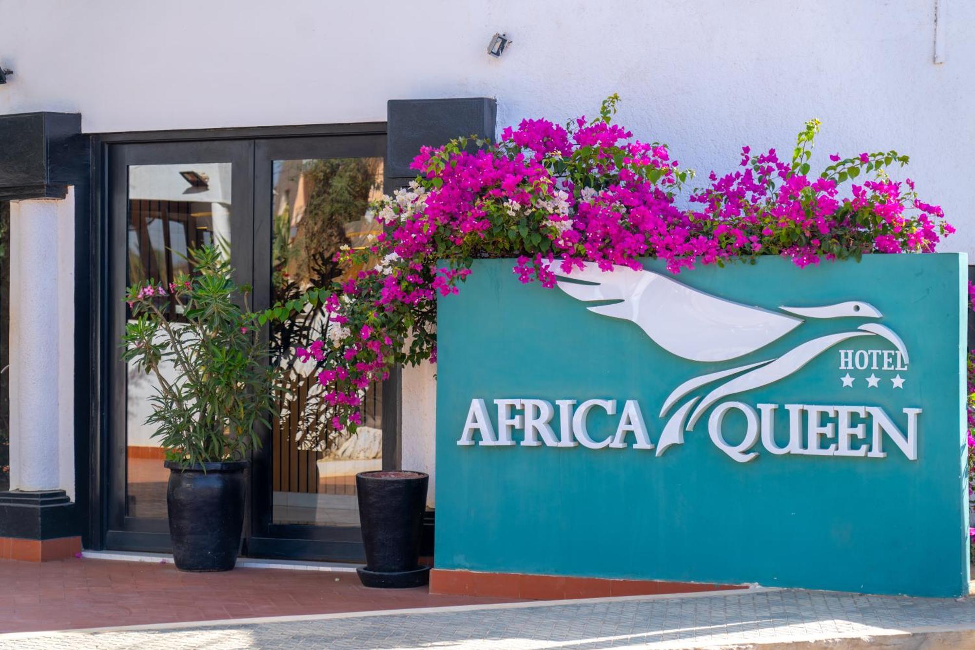סומון Hotel Africa Queen מראה חיצוני תמונה