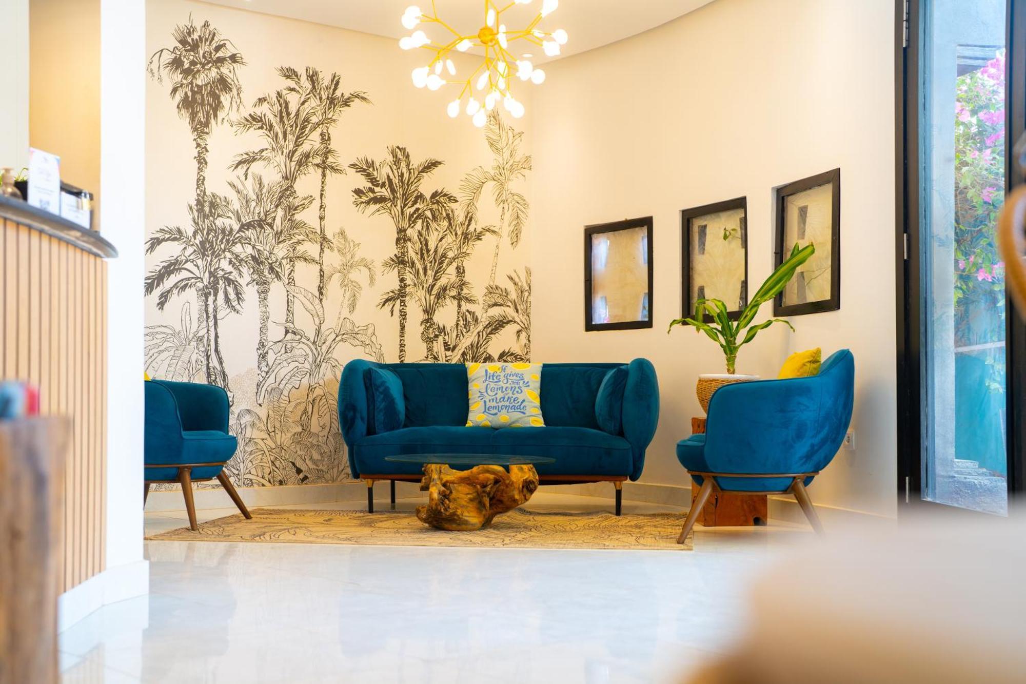 סומון Hotel Africa Queen מראה חיצוני תמונה